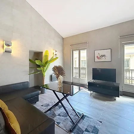 Apartament Hoche Cannes